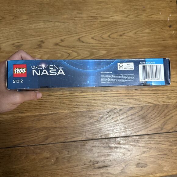 Women of NASA LEGO Ideas 21312 New Sealed Box Retired - Picture 5 of 6